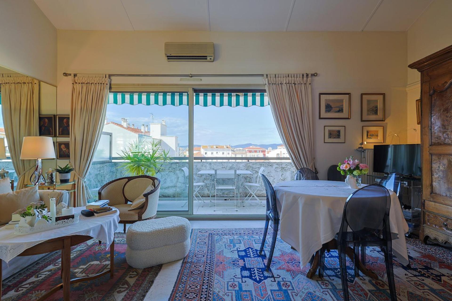 Appartement Globetrotter Saint-Raphaël Eksteriør billede