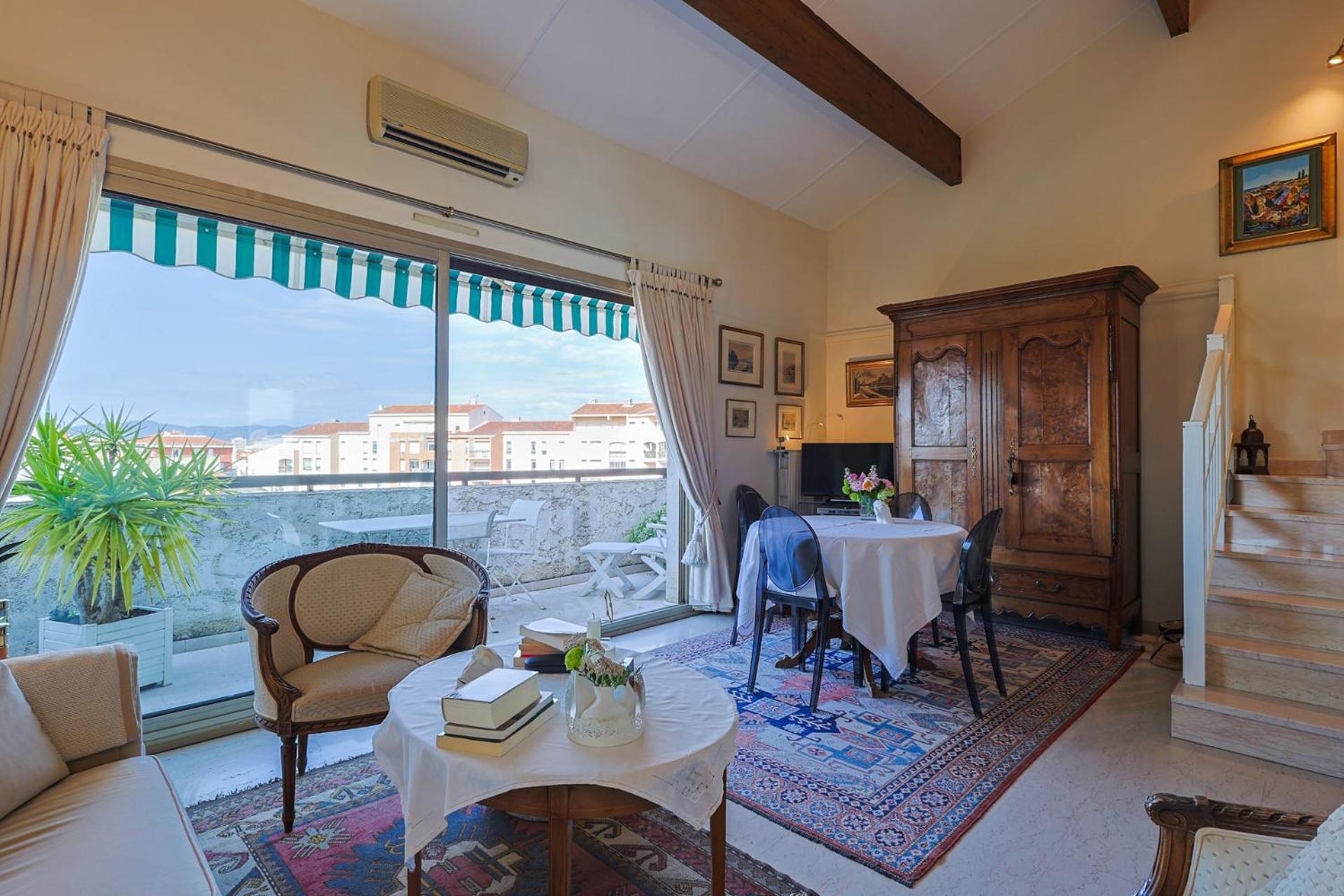 Appartement Globetrotter Saint-Raphaël Eksteriør billede